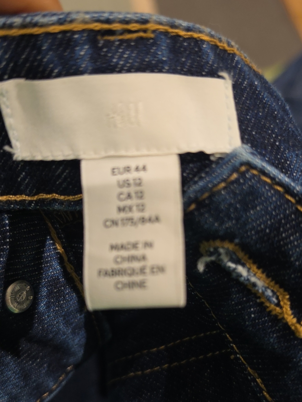 H&M Women's Straight Leg Jeans in Dark Blue Denim (MOM FIT) Never Worn